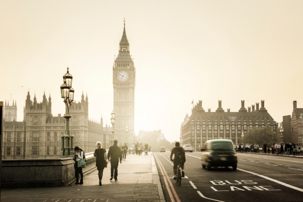 Sash Windows – History of Sash Windows in London London, sash windows capital of the UK