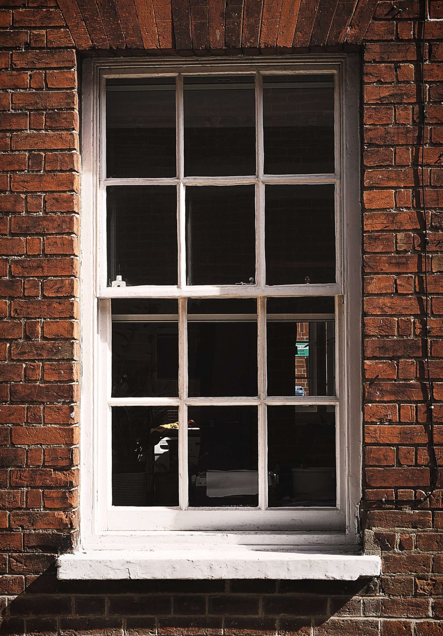 Sash window